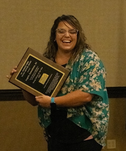 Dr. Jessica Loveless (Center)